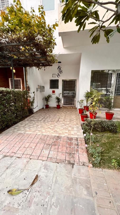 Serene Villa Homestay - Greater Noida Zewnętrze zdjęcie